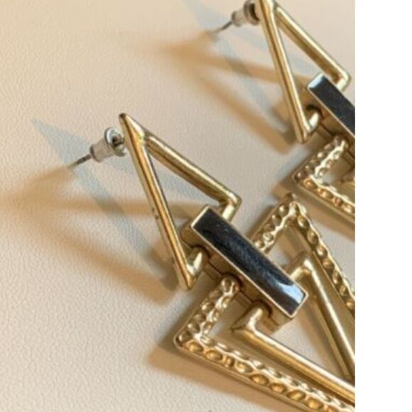 Vintage Geometric Shaped Earrings Pierced - Picture 6 of 8